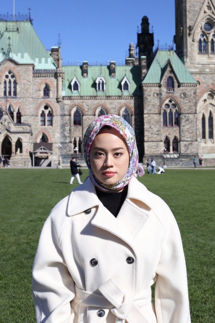 Flower Garden Square Hijab