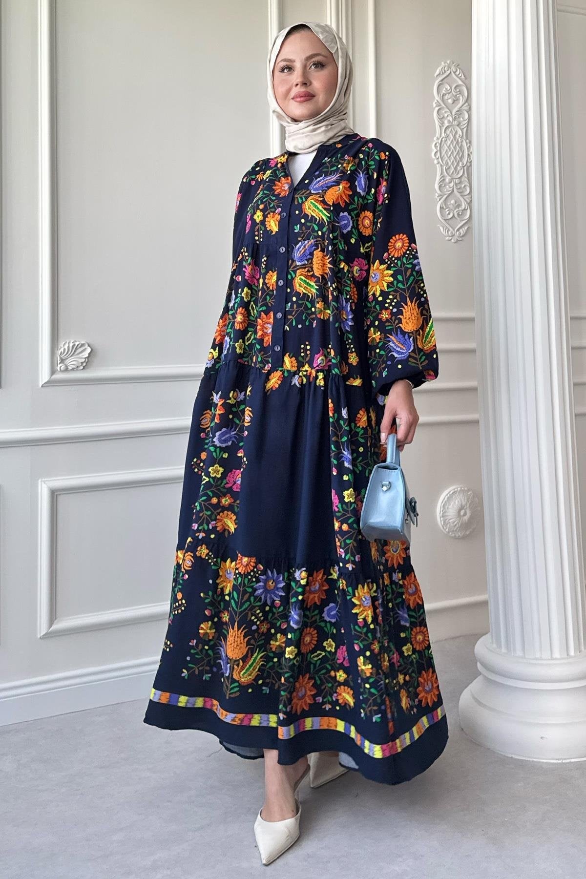 Painting Board Dress in Navy