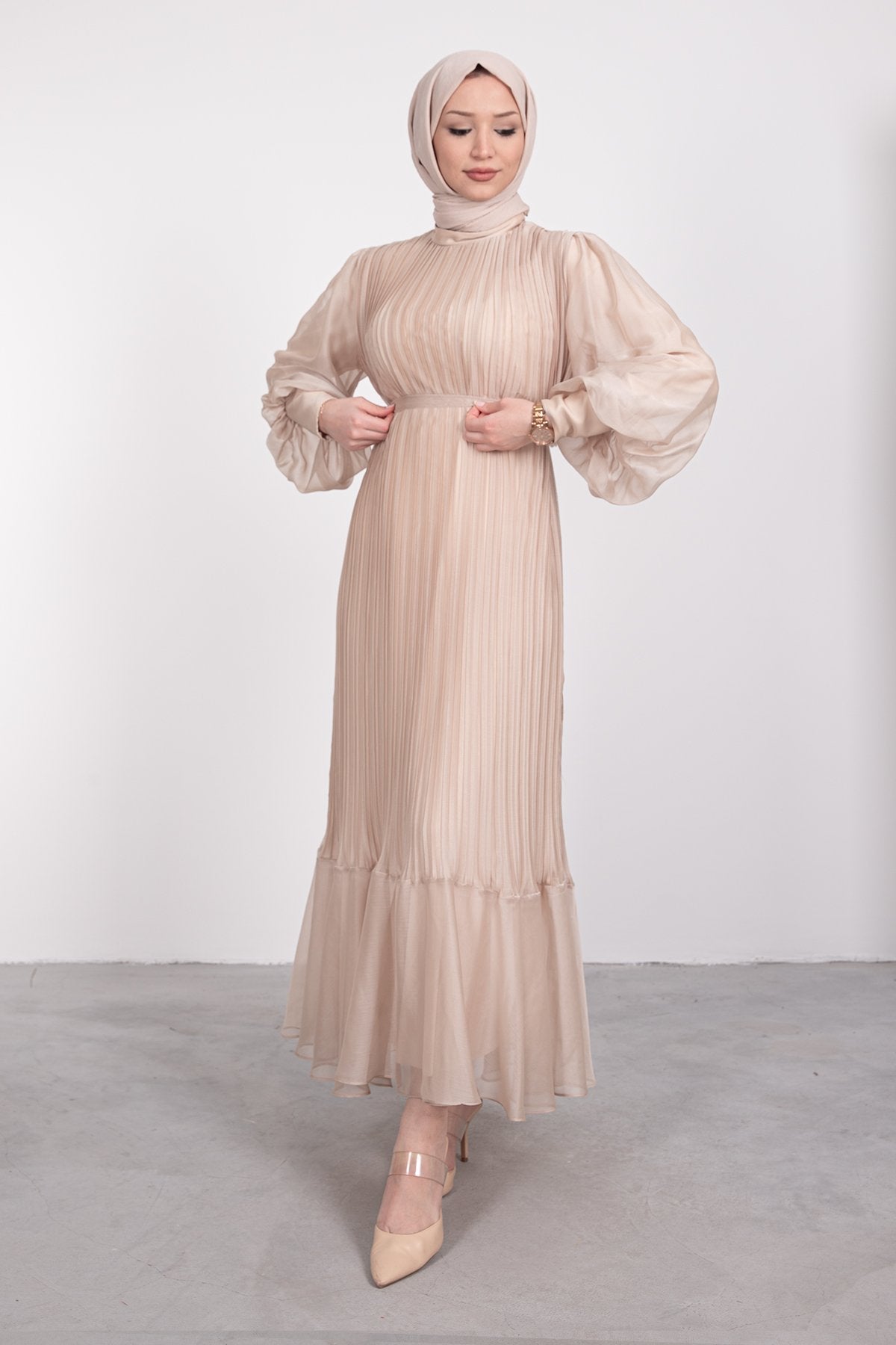 Elegant Pleated Lined Dress - Stardust