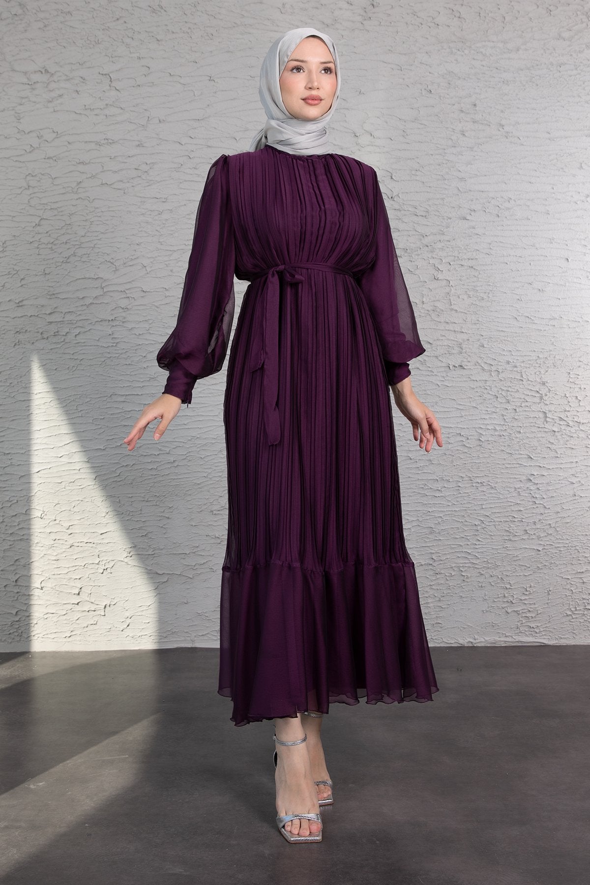 Elegant Pleated Lined Dress - Plum