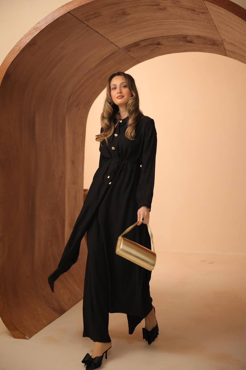 Grace in Form Set - Buttoned Cuffs