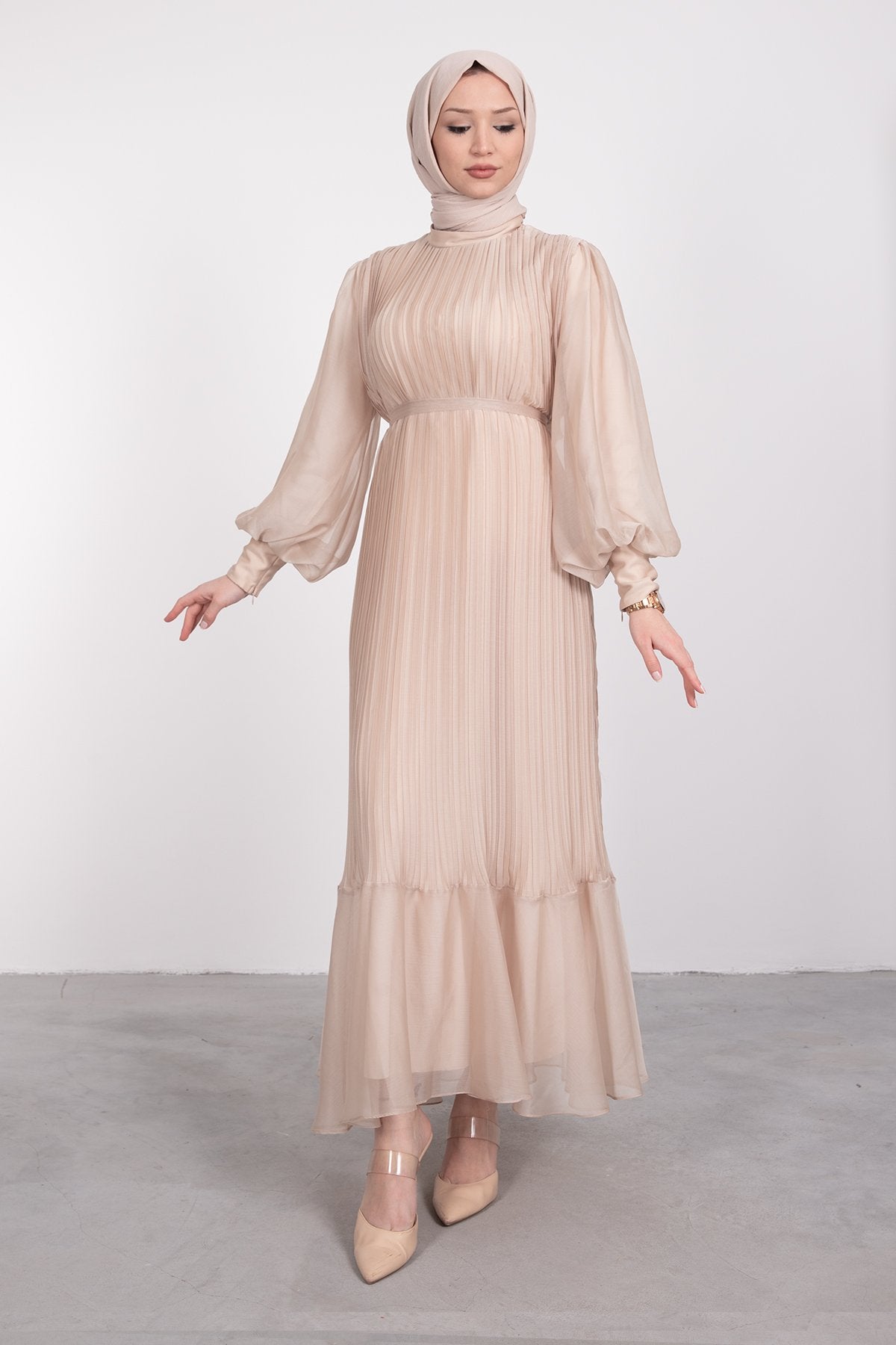 Elegant Pleated Lined Dress - Stardust