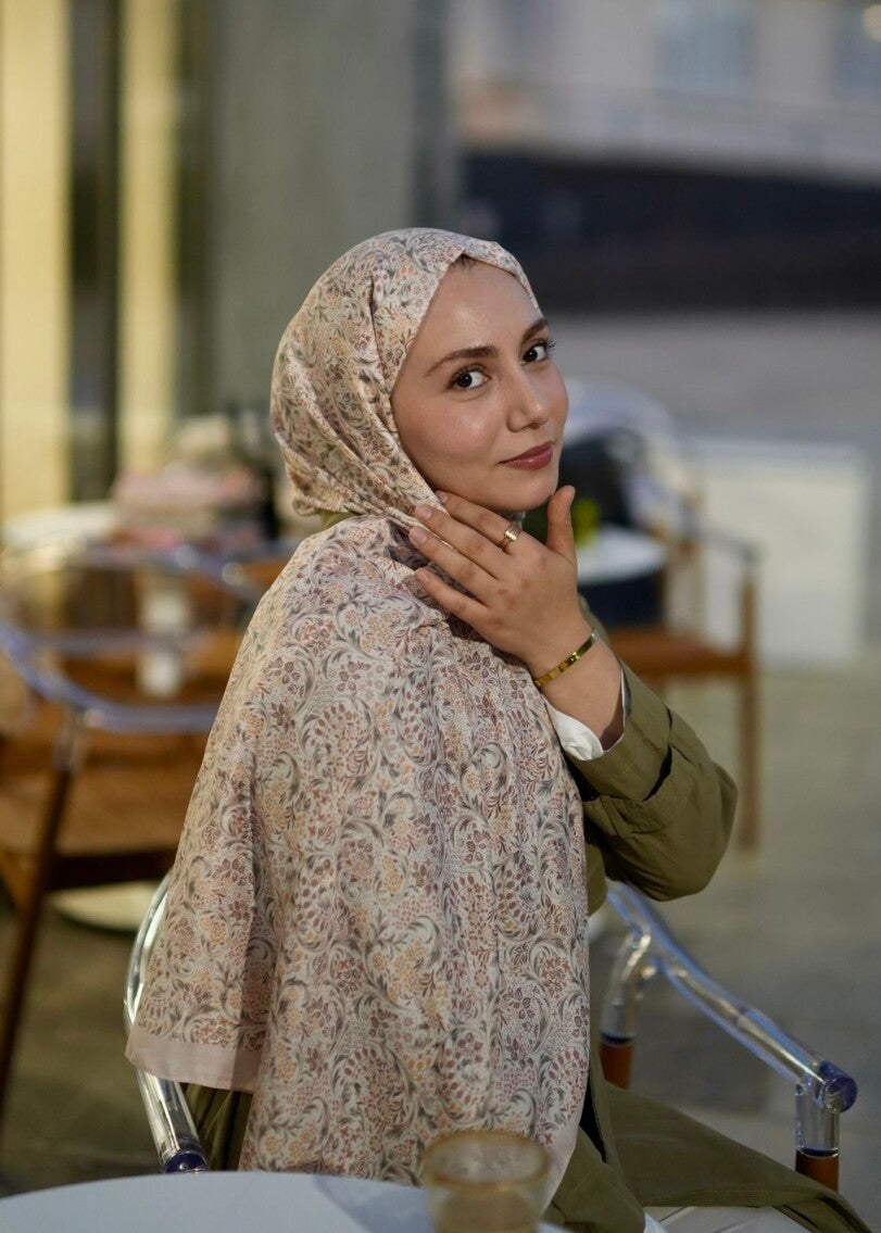 Dainty Floral Print Hijab - Beige