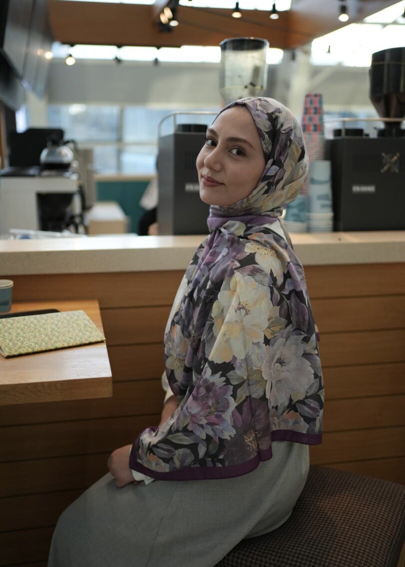 Velvet Bloom Print Hijab - Soft Purple