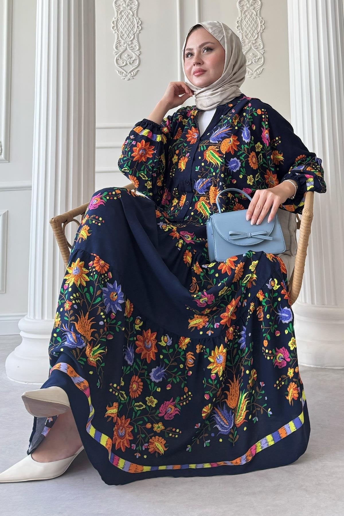 Painting Board Dress in Navy