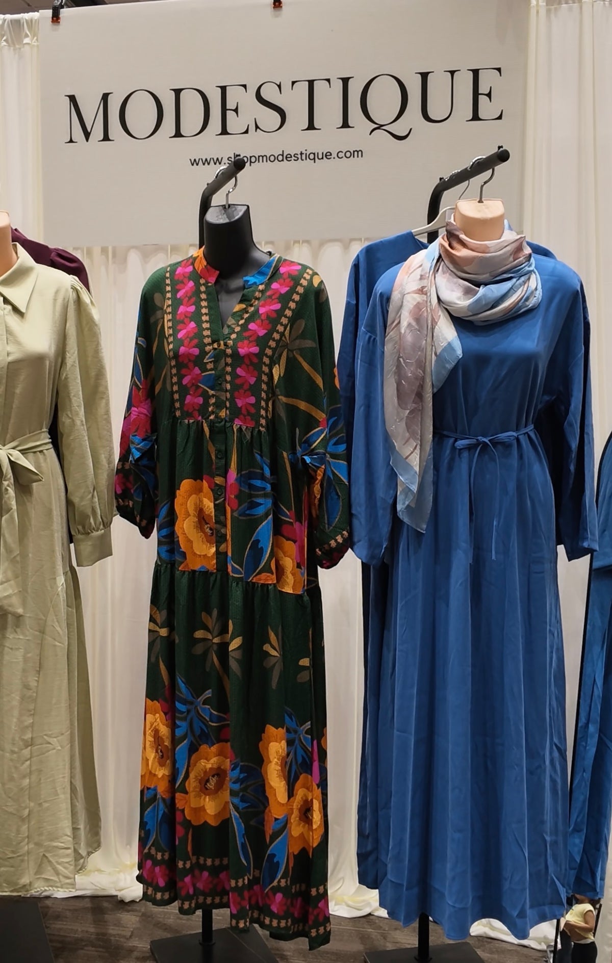 Chic & Casual Dress 2.0