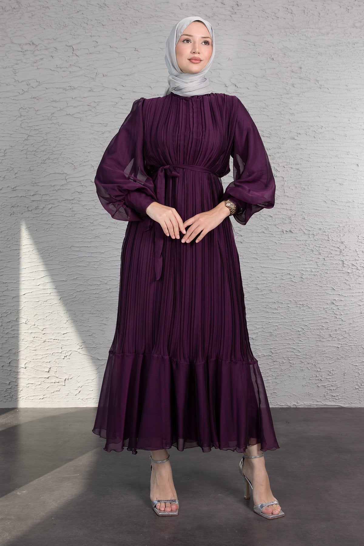 Elegant Pleated Lined Dress - Plum