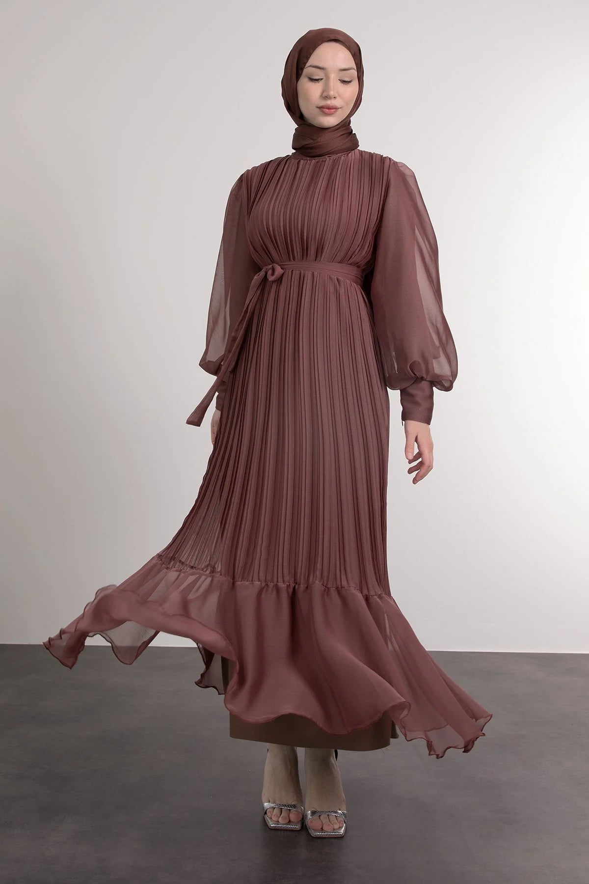 Elegant Pleated Lined Dress - Brown