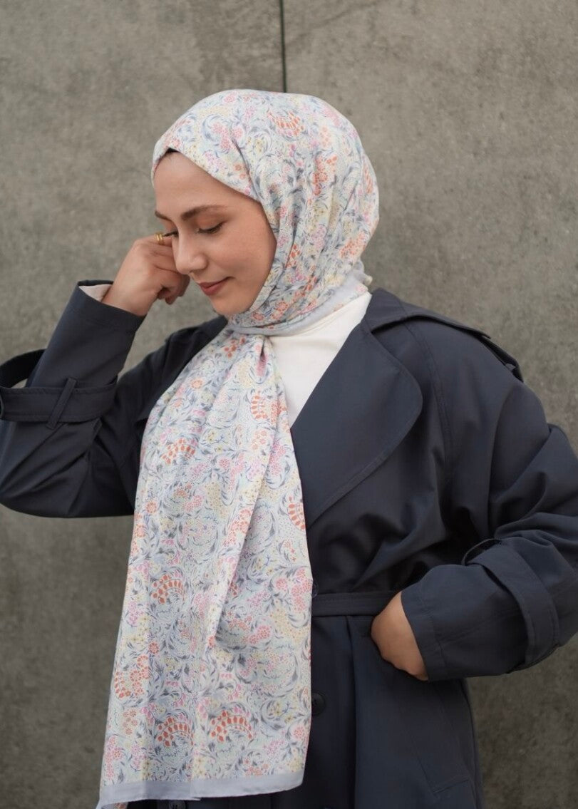 Dainty Floral Print Hijab - Baby Blue