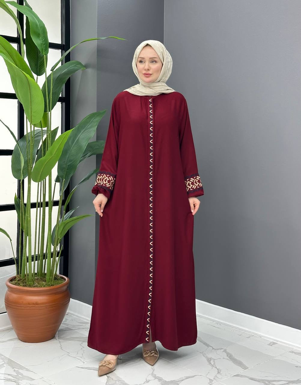 Belmondo Button Down Abaya
