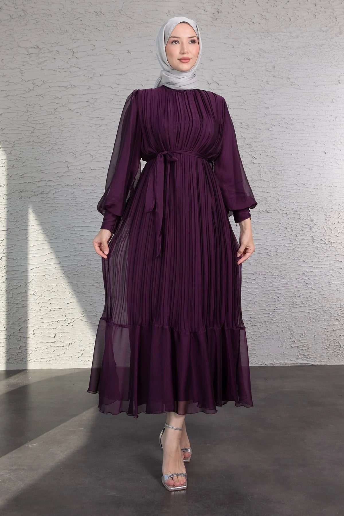 Elegant Pleated Lined Dress - Plum
