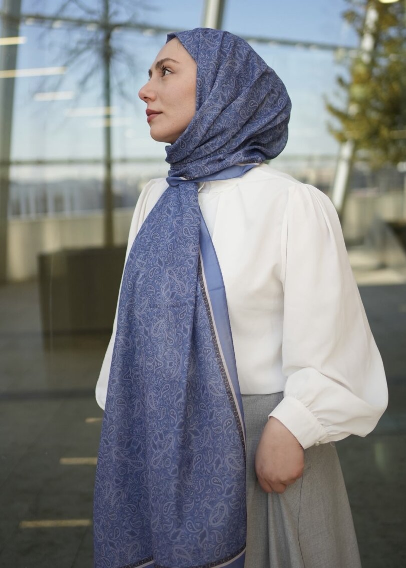 Regal Print Hijab - Light Blue