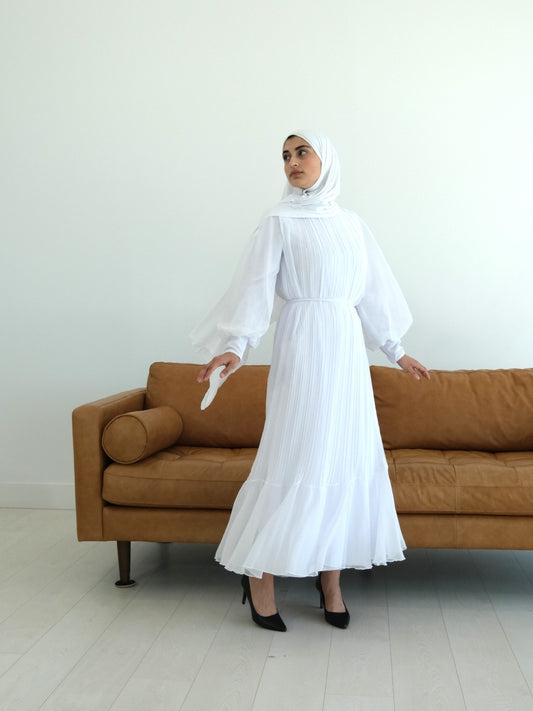 Elegant Pleated Lined Dress - White