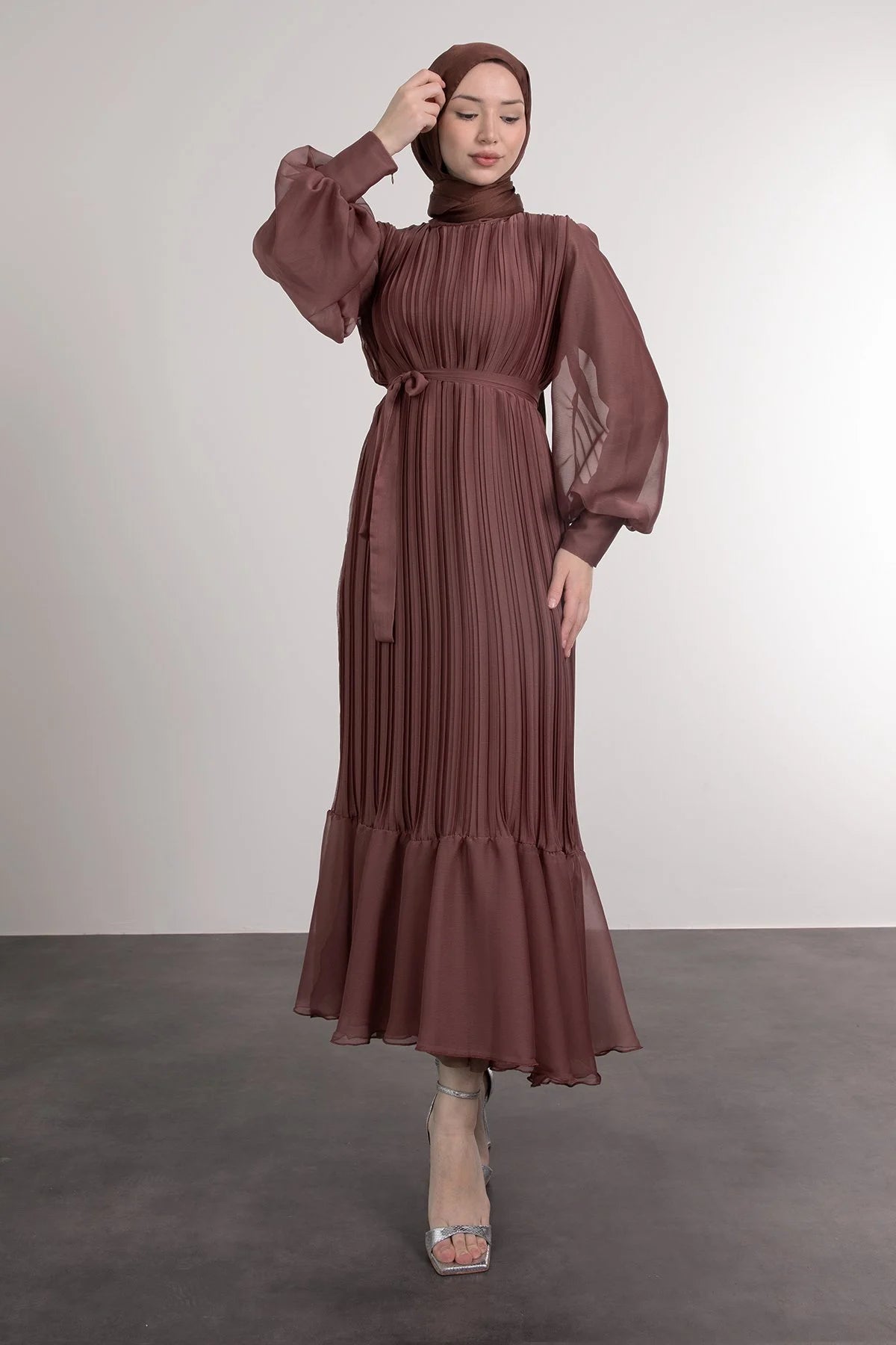 Elegant Pleated Lined Dress - Brown