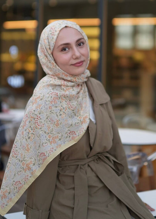 Dainty Floral Print Hijab - Butter Yellow