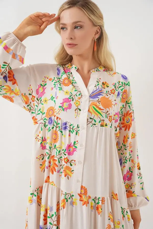 Painting Board Dress in Cream